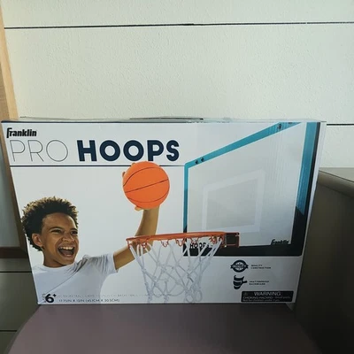 Juego de mini aros de baloncesto Franklin Pro Hoops 54251 sobre la puerta. ¡Cargado por resorte! Foto 1 de 4