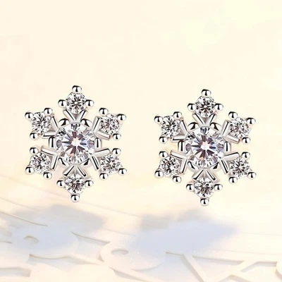 Christmas Snowflake 925 Sterling Silver Stud Earrings Women Jewellery Xmas Gift - Image 1 of 4