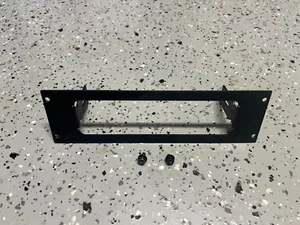 Kenwood Mobile Radio Flush Mount / TK-7180 / TK-8180 / NX-700 / NX-800 w/ Screws - Zdjęcie 1 z 4