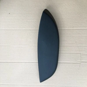 PEUGEOT 308 2008-2013 WAGON LEFT REAR PLASTIC ARM REST COVER 9681755577 - Picture 1 of 2