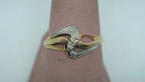 VINTAGE WOMAN'S SOLID 10K GOLD ABSTRACT SWIRL RING SIZE 6.25 1.33 - Picture 1 of 6