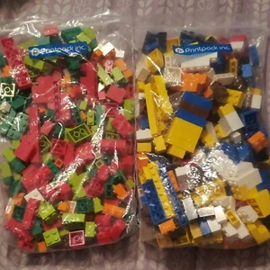 lego blocks bricks Lot Several Hundred 1.5 Pounds All Assorted Colors & shapes - Picture 1 of 8