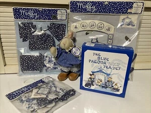 NOS THE MUFFY COLLECTION THE BLUE PAGODA ALL THE TEA IN CHINA SET - Picture 1 of 14