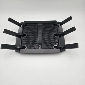 Router Wifi de tres bandas NETGEAR Nighthawk X6 AC3200 modelo: R8000 escritorio de lectura sin PS - Imagen 1 de 8