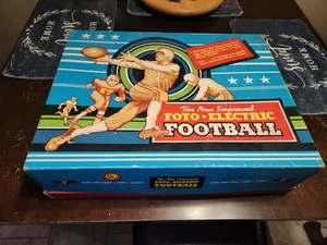 1956-9 Cadaco-Ellis Foto Electric Football Game - Bild 1 von 10