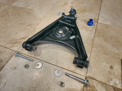 Brazo de control inferior izquierdo mercedes sl 107 560sl w107 1073302407 560 sl transversal Foto 1 de 4