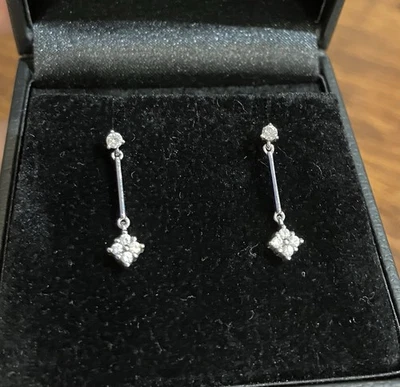 18ct White Gold And Diamond Drop Earrings - Image 1 of 3
