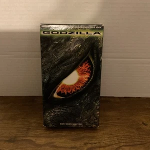 Godzilla (VHS, 1998) PREOWNED Tested Good Condition - Picture 1 of 10