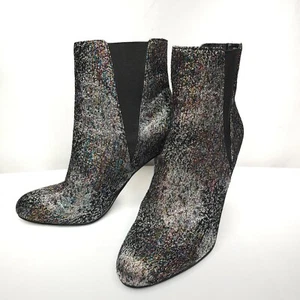 Steve Madden Metallic Multicolor Chelsea Booties 7 M NWOB Block Heel Silver - Picture 1 of 7