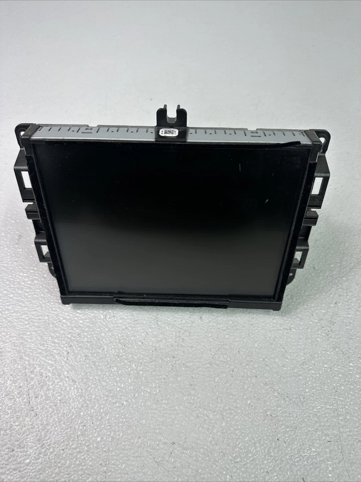 Jeep Cherokee 2015 fabricante de equipos originales receptor de radio AM/FM pantalla de navegación 68238621AC Foto 1 de 4