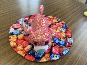 Popcorn Scent 8” Hot Pink Leopard Plush Cutetitos Carnivalitos 2021 - Picture 1 of 3