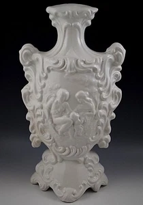 VINTAGE ITALY CERAMIC BAROQUE STYLE EMBOSSED LAMP BASE WHITE - Picture 1 of 9