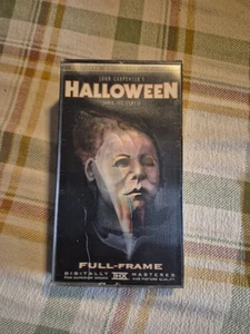 Halloween Movie VHS Restored Collector's Edition Lenticular Cover Full Frame THX - Picture 1 of 4