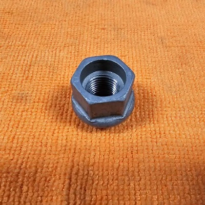 1 - TESLA MODEL S OEM FACTORY ORIGINAL LUG NUT 14x1.5 1027002-00-B - Image 1 of 2