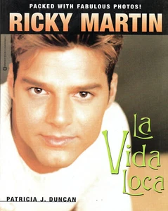 RICKY MARTIN: LA VIDA LOCA by Patricia J. Duncan Packed with Fabulous Photos! - Foto 1 di 2