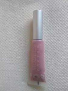 MODELS PREFER LIP GLOSS - CORAL PINK (seller's description) SEE PHOTO FOR COLOUR - Picture 1 of 1