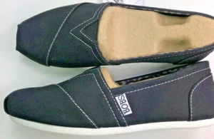 Bobs from Skechers Plush-Peace & Love / Womens/Memory Foam/ Black/White NIB - Picture 1 of 8