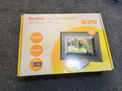 Kodak Easy Share SV811 Digital Picture Frame - With All Accessories Except Remot - Image 1 of 4