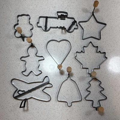 Lote de 9 moldes de anillo para panqueques camión de vacaciones avión galleta corazón asas Amaco antiadherentes Foto 1 de 4