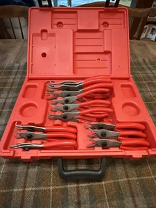 Snap On Tools SRPC112 12 Piece Snap Ring Pliers Set w/ Red Cushion Grip & Case - Picture 1 of 15