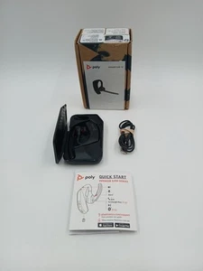 Plantronics VOYAGER-5200-UC (206110-01) Advanced NC Bluetooth Headsets System - Photo 1 sur 4