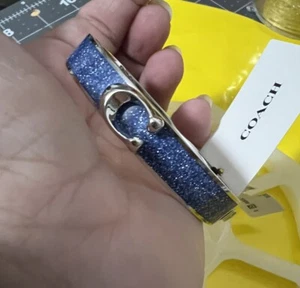 COACH BRACELET, SIGNATURE PUSH HINGED BANGLE  silver spark blue - Picture 1 of 7