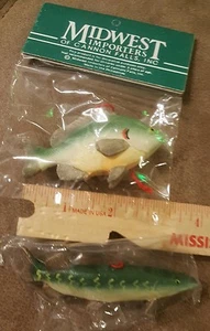 Lot of 2 Midwest Importers of Cannon Falls Fish Christmas Ornaments - Picture 1 of 12