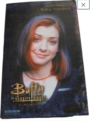Buffy The Vampire Slayer - Willow 12" Figure - Sideshow Collectible (2004) - Image 1 of 3