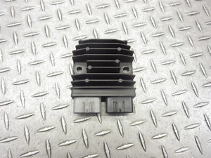 Yamaha VSTAR 1300 Tourer 2015 12-17 personalizado XVS1300CT RECTIFICADOR REGULADOR DE VOLTAJE - Imagen 1 de 11