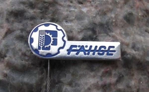 Vintage Fahse Agricultural Seed Drills Farming Machinery German Farm Pin Badge - Picture 1 of 2