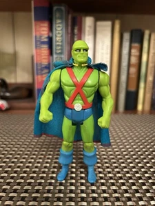 Figura de colección 1984 Kenner DC Super Powers Martian Manhunter + Cape Works - Imagen 1 de 7