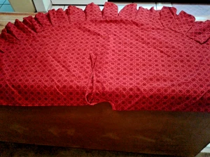 Falda Árbol Navidad Roja (Marth Stewart) 104 pulgadas Redonda Muy Bonita - Imagen 1 de 10