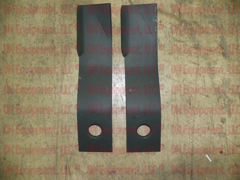 Juego de (2) cuchillas de corte rotativas Bush Hog 67744, se adapta a 268 y 1268 lado derecho Foto 1 de 1