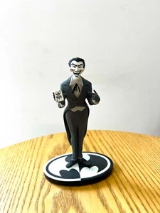 DC Direct Batman Black and White The Joker Statue Dick Sprang # 1897 / 5200 - Bild 1 von 5
