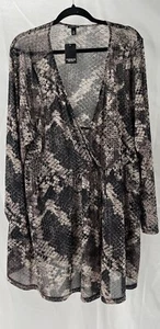 Torrid Sheer Tunic Top Plus Sz 4X 26 Black Gray Snakeskin Trendy Chic City - Picture 1 of 10