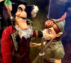 Peter Pan & Captain Hook! - Disney Fairytale Designer Collection LE Dolls NRFB!! - Picture 1 of 24