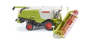 Wiking 038910 HO Gauge Claas Lexion 770 harvester w. V1050 grain mower attachm. - Picture 1 of 2