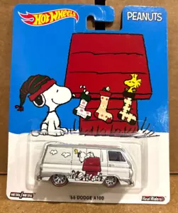 Hot Wheels Peanuts '66 Dodge A100 Vehicle - Picture 1 of 2