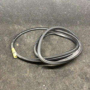 Junta de tira de clima con sello interior de puerta delantera derecha Honda Accord 2008-2012 OEM - Imagen 1 de 1