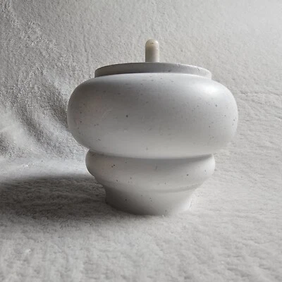 Caja de 4 patas prensatelas de madera maciza blancas para B777-46 nuevas en caja Foto 1 de 4