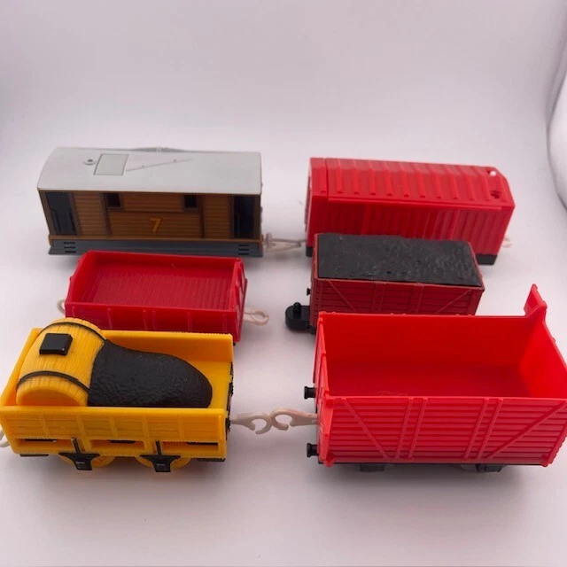 Thomas & Friends Trackmaster Motorizado Talking Toby Tender Train 2012 funcionando - Imagem 1 de 4