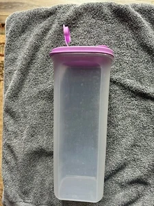VTG Tupperware 5773C-3/8995D, Sheer Pitcher Purple/Pink Spout Lid, Square - Picture 1 of 4