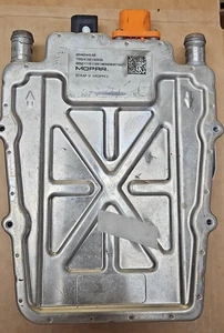Calentador de batería Jeep 68443445AB - Imagen 1 de 1