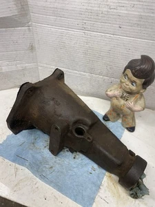 Carter arrière transmission 4 vitesses Saginaw 1966-1984 GM 3860042 CHEVY PONTIAC - Photo 1/20