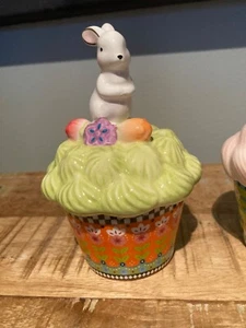 MacKenzie-Childs Calico Cupcake Lidded Boxes, Set of 2 NIB - Picture 1 of 4