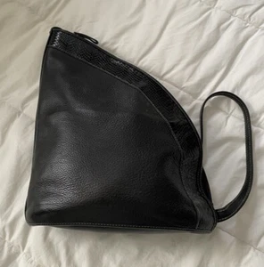 MARC ZANARDELLI Black Leather Sling Bag Purse-Vintage-GORGEOUS - Picture 1 of 8