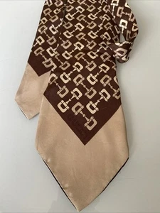 GUCCI Mens Silk Tie ITALY Luxury Designer VINTAGE Brown Geometric VG+ - Picture 1 of 12