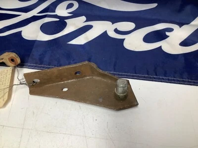NOS 1965 1966 F100 F250 F350 Ford truck clutch equalizer bracket frame side - Image 1 of 4