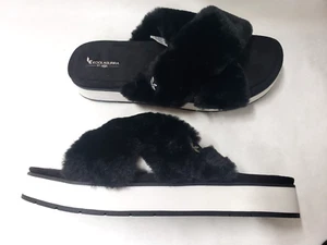 NEW WOMEN 10 KOOLABURRA UGG ROUBIE FUZZ SLIDES SANDALS SLIPPERS SHOES BLACK 15G - Picture 1 of 4