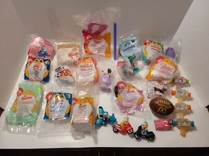 McDonalds Happy Meal Spielzeug 24 Stück gemischt 80er und 90er Retter Down Under Mac - Bild 1 von 9